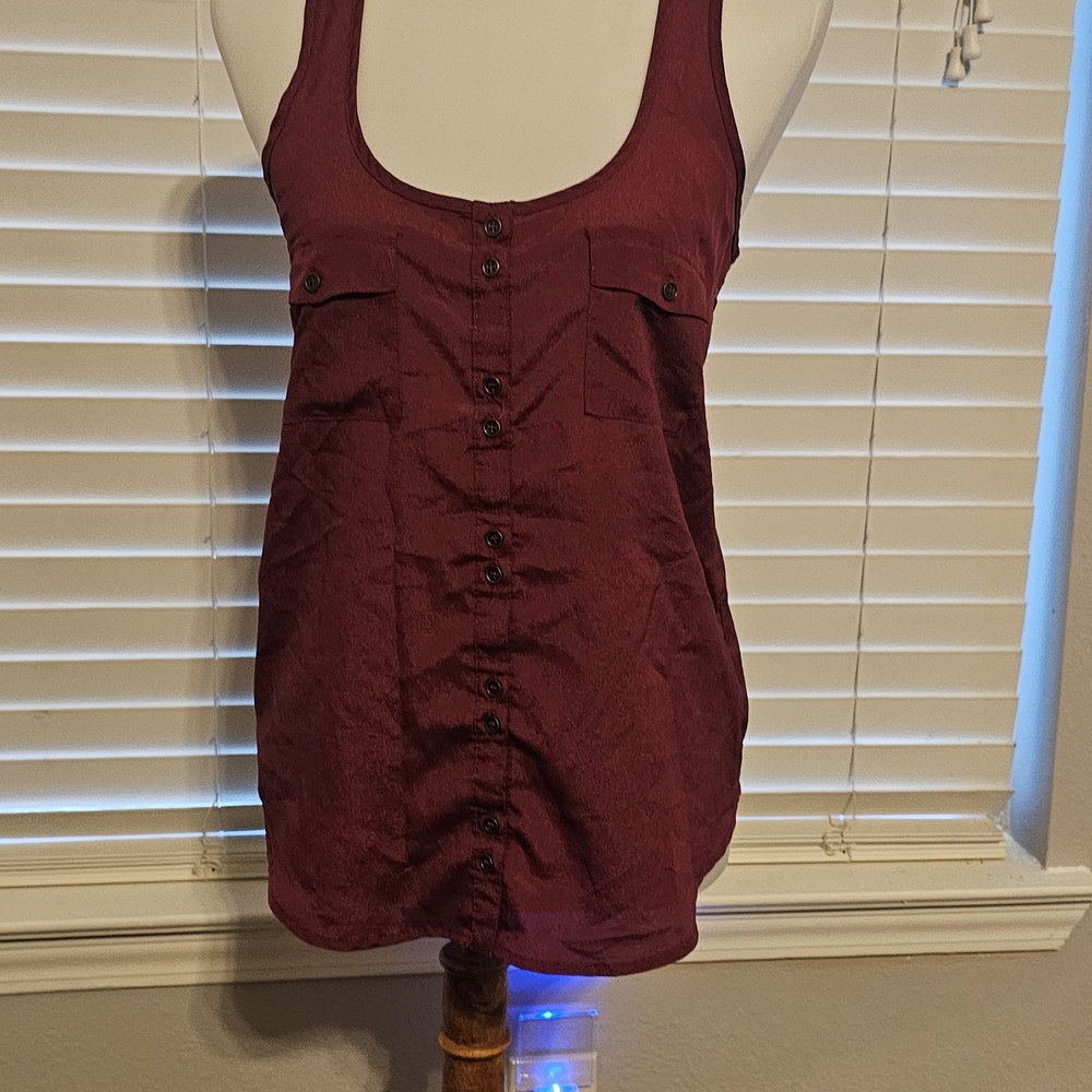 Full Tilt Maroon Button-Front Tank Top